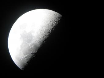 Image of the Moon from Menke Observatory.
