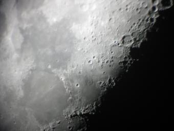 Image of the surface of the Moon from Menke Observatory.