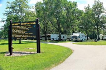 Summit Campground entrance sign.